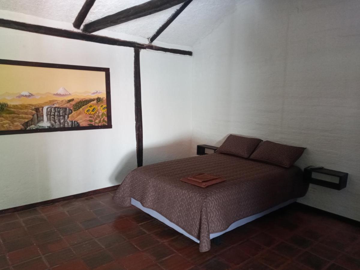 Quinta Los Eucaliptos Villa Quito Luaran gambar