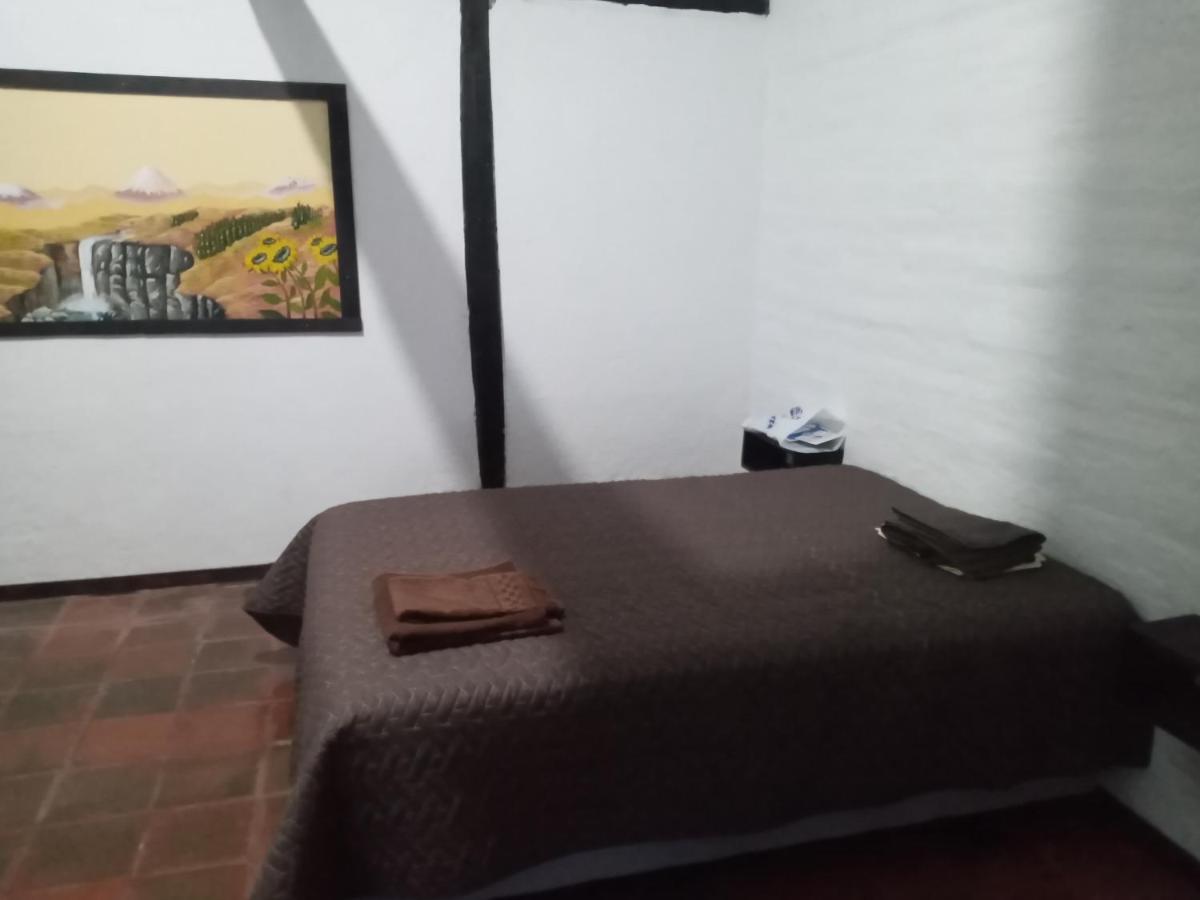 Quinta Los Eucaliptos Villa Quito Luaran gambar