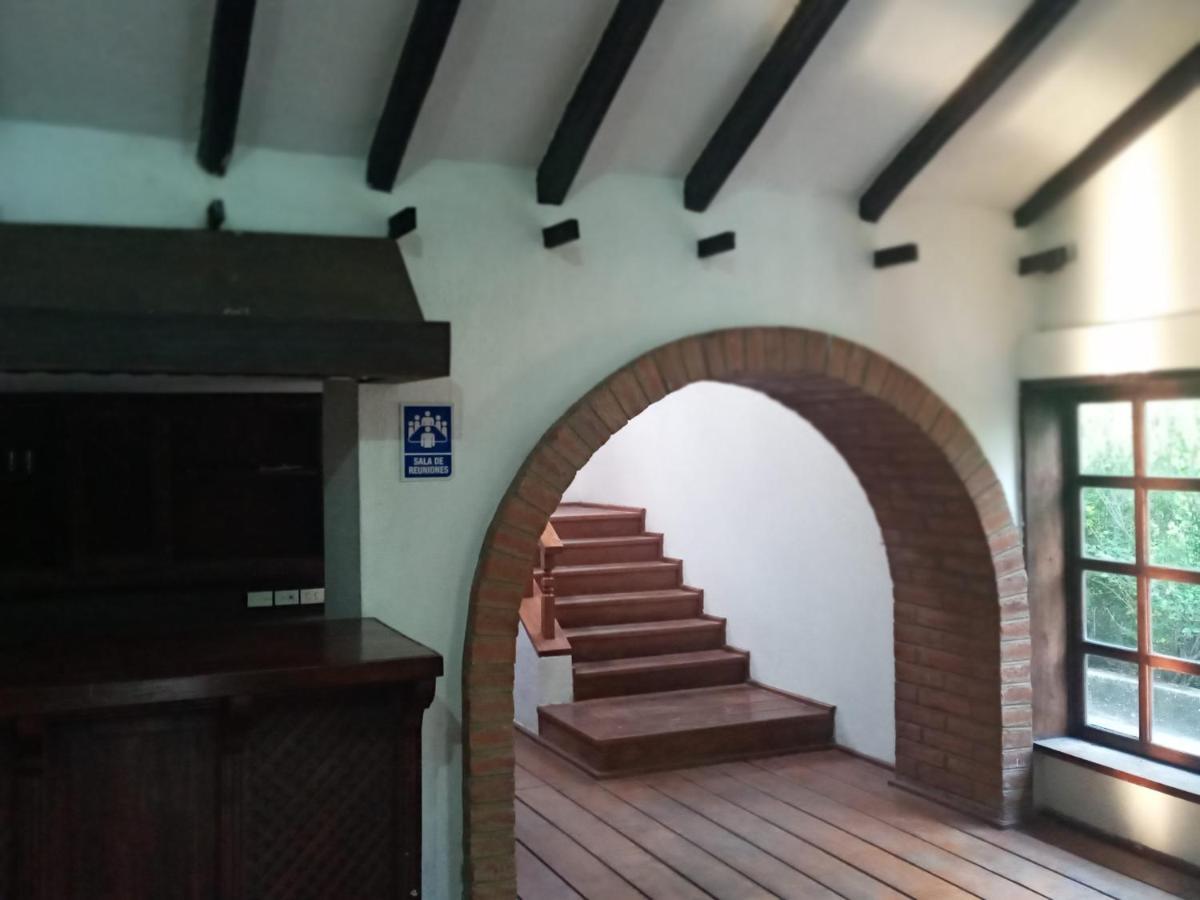 Quinta Los Eucaliptos Villa Quito Luaran gambar